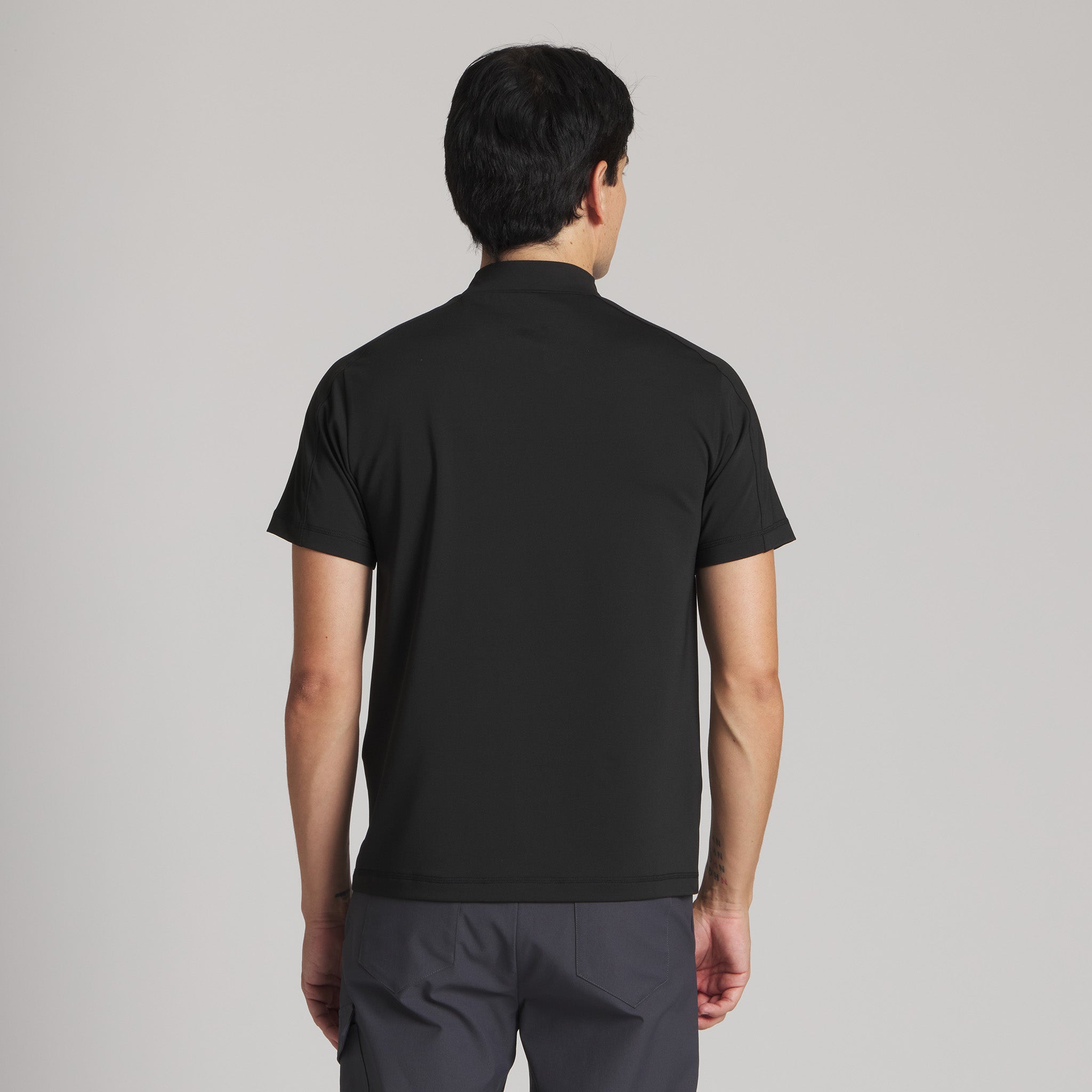 The Apex Mock#Color_Black