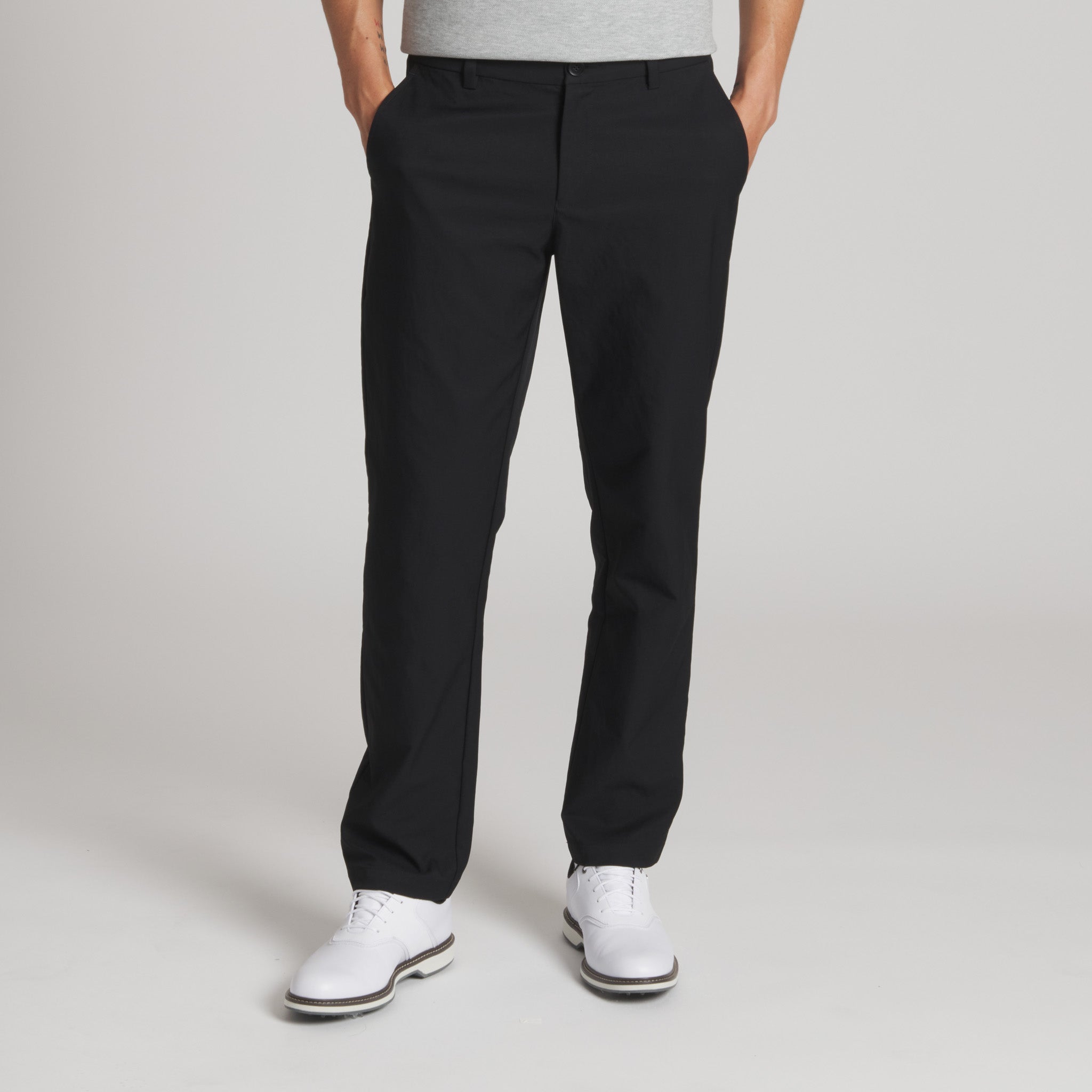 The Daily Chino#Color_Black