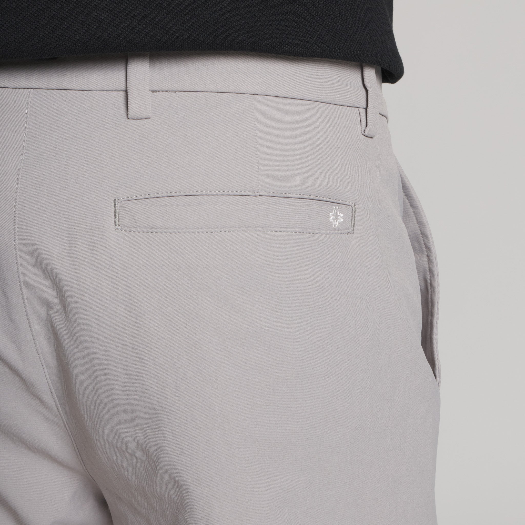 The Daily Chino#Color_Gray